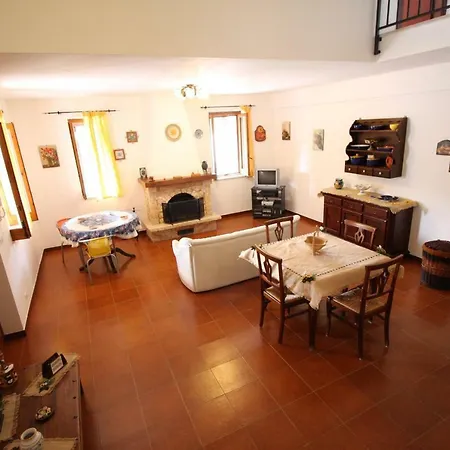 Oriente Villa