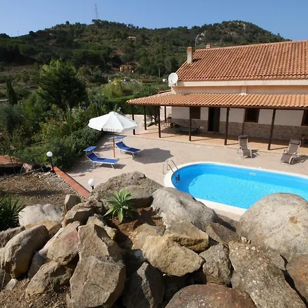 Oriente Villa